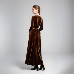 Robe Velour Marron 3